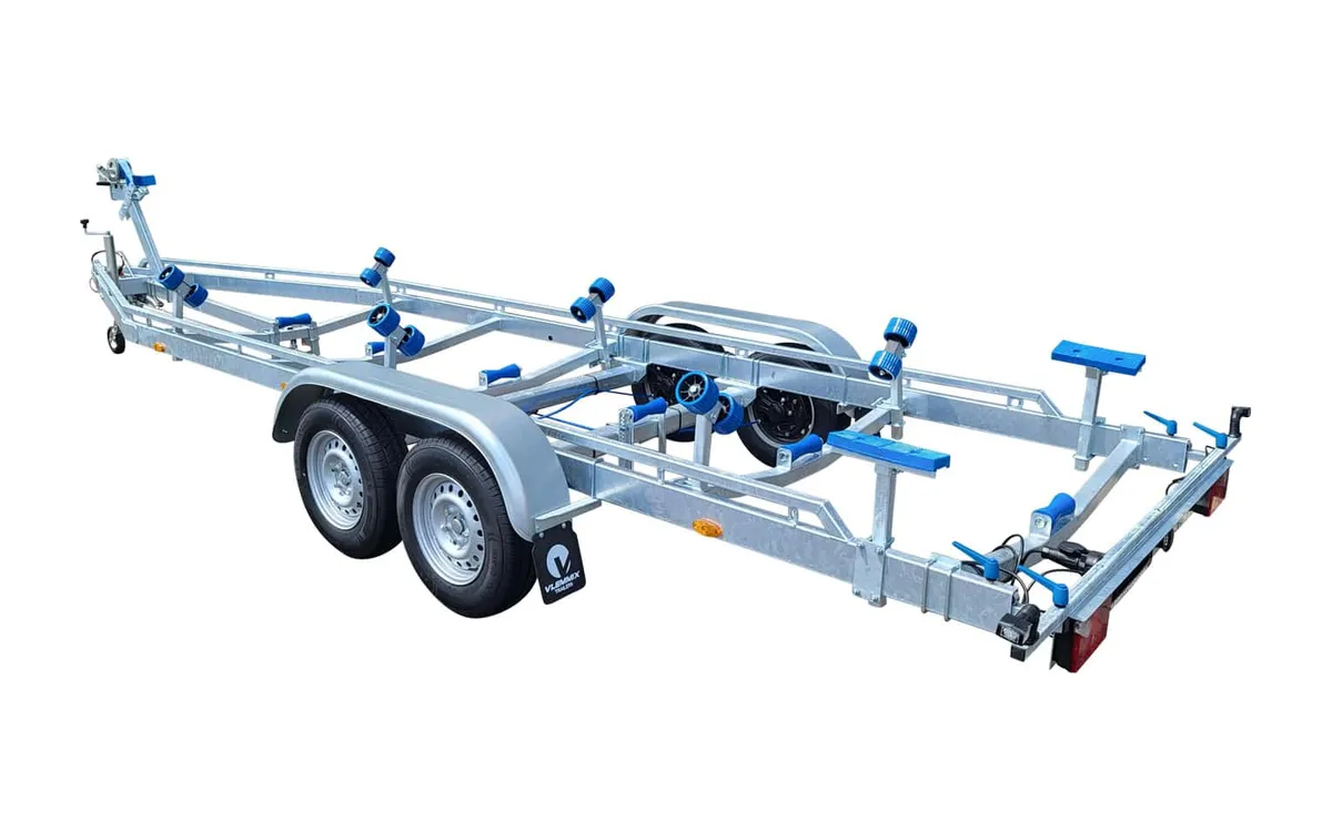 Vlemmix Boottrailer 7,8 m 2x1800 kg