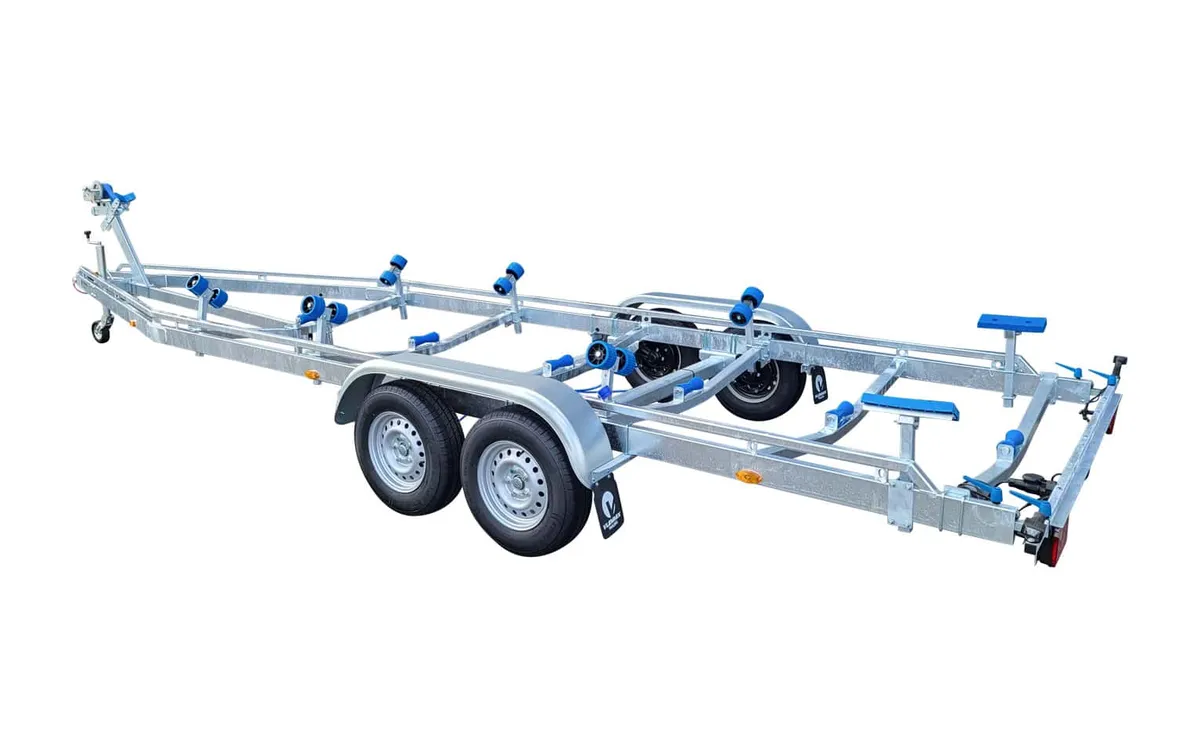 Vlemmix Boottrailer 8,4 m 2x1350 kg