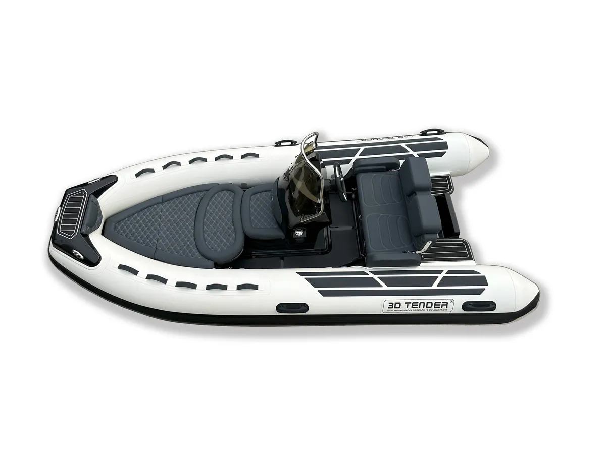 3D Tender Dream 440: Rubber dinghy with steering console and bench seats