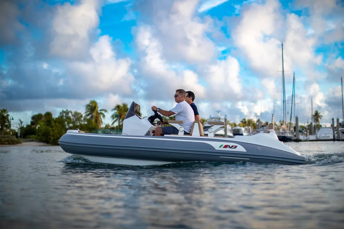 AB Inflatables ABJET 450 Diesel: RIB boat gliding through the water