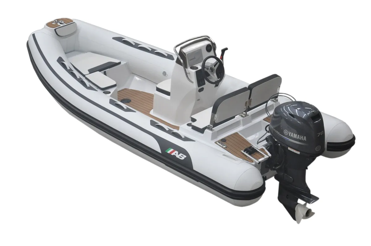AB Inflatables Alumina 15 ALX: Rubber dinghy with a Yamaha outboard motor
