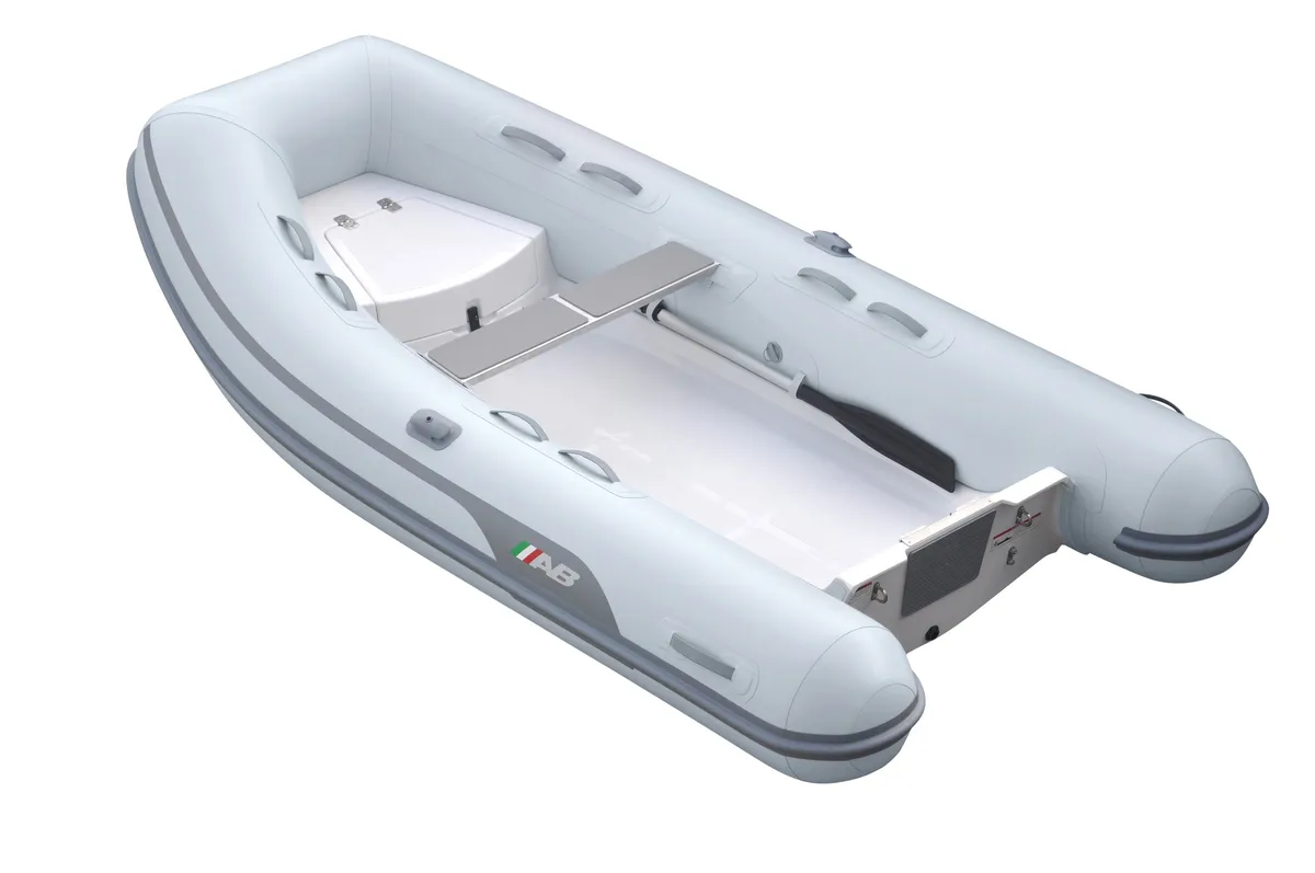 AB Inflatables Navigo 10 VS: Inflatable boat with paddle on a white background