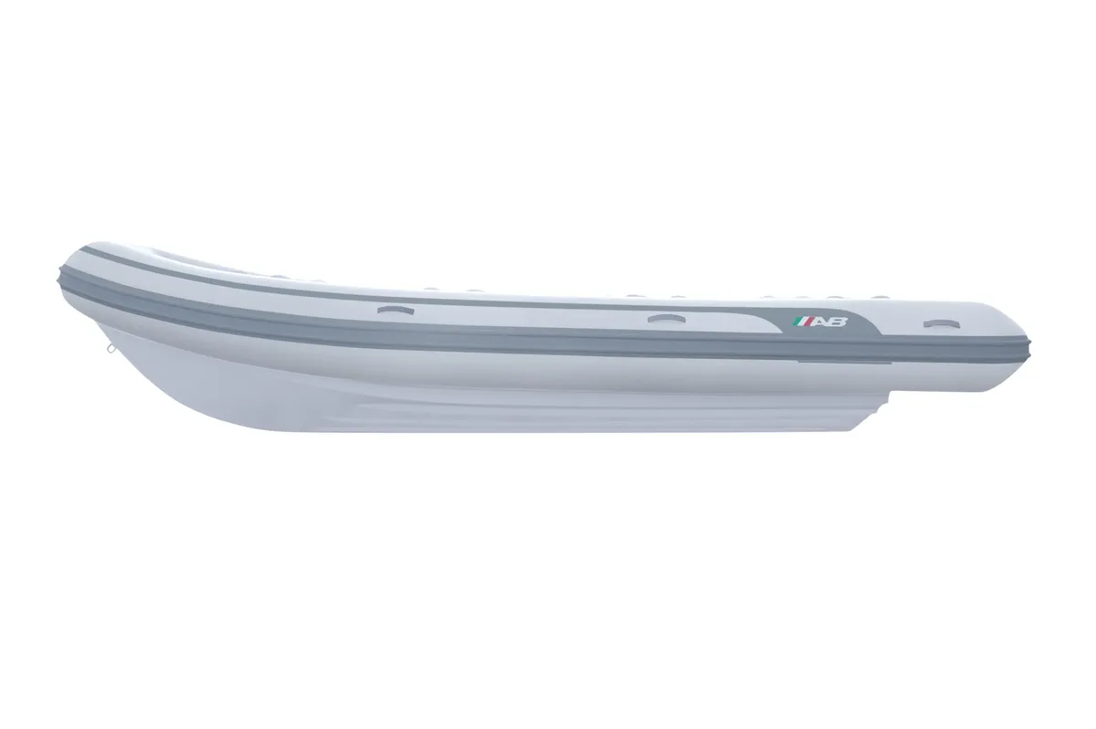 AB Inflatables Navigo 19 VS: Side view of a rubber dinghy on a white background