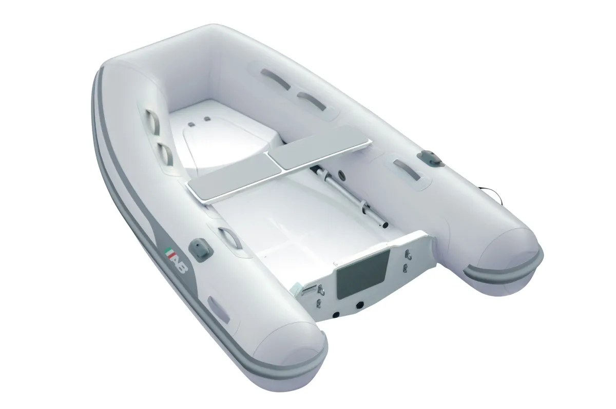 AB Inflatables Navigo 8 VS: Inflatable boat on a white background