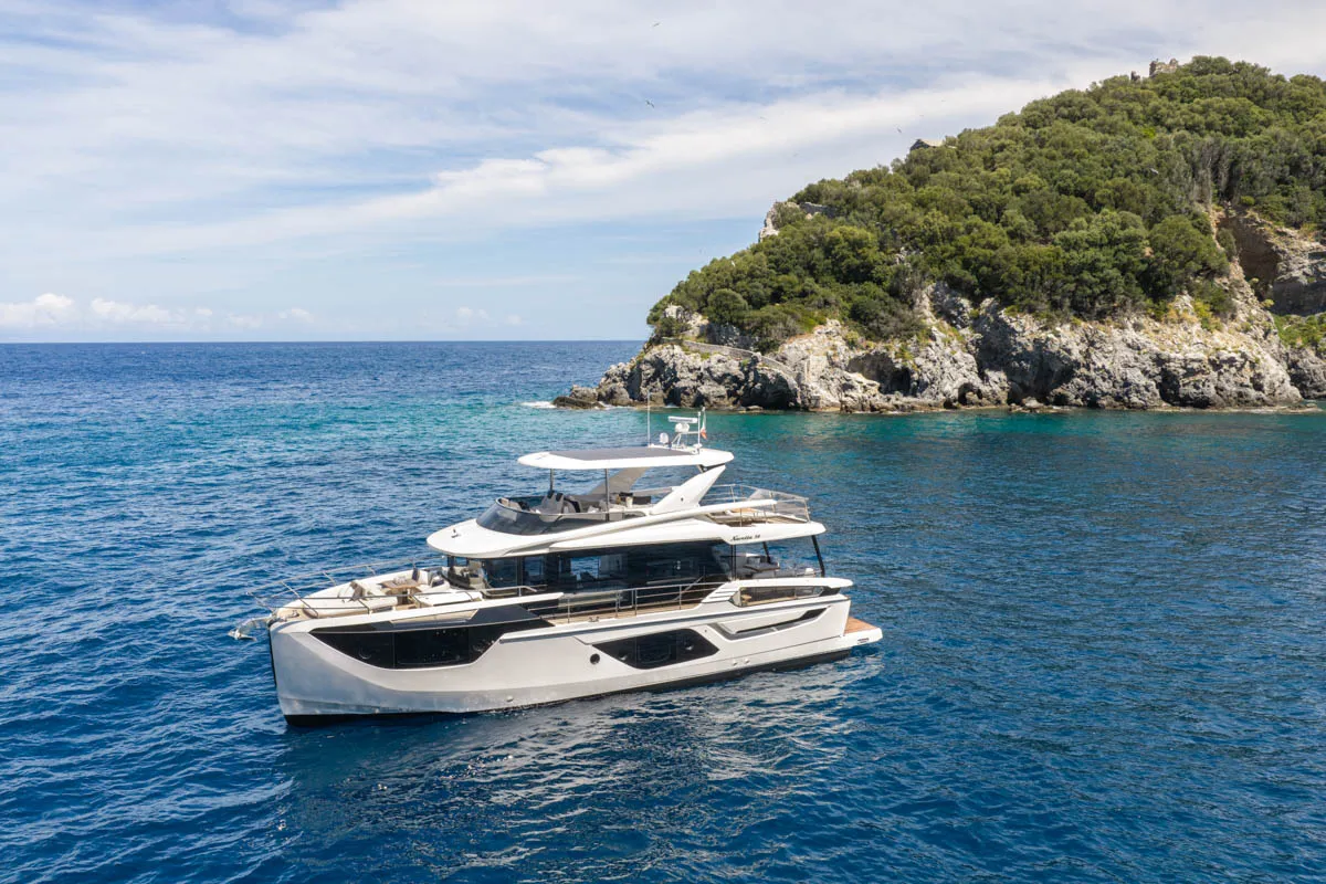 Absolute Yachts Navetta 58 Andromeda: Yacht at anchor off the coast