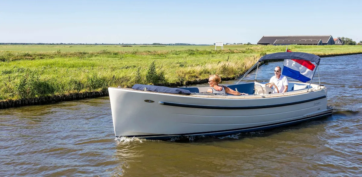 Antaris Sixty6: Boat cruising on a waterway