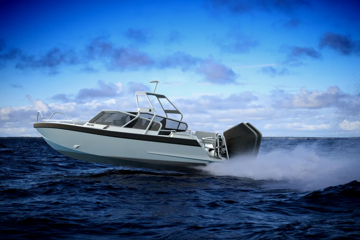 Anytec 860 SPD: Schnellbootfahrt auf dem Meer
