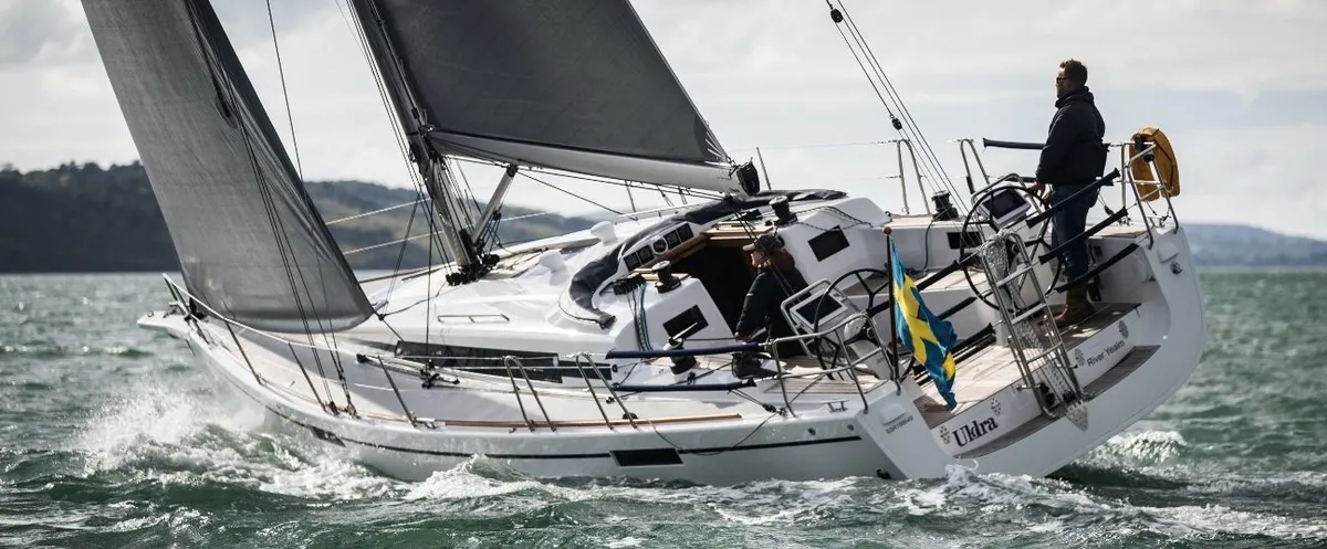 Arcona Yachts 415: Sailing boat at sea