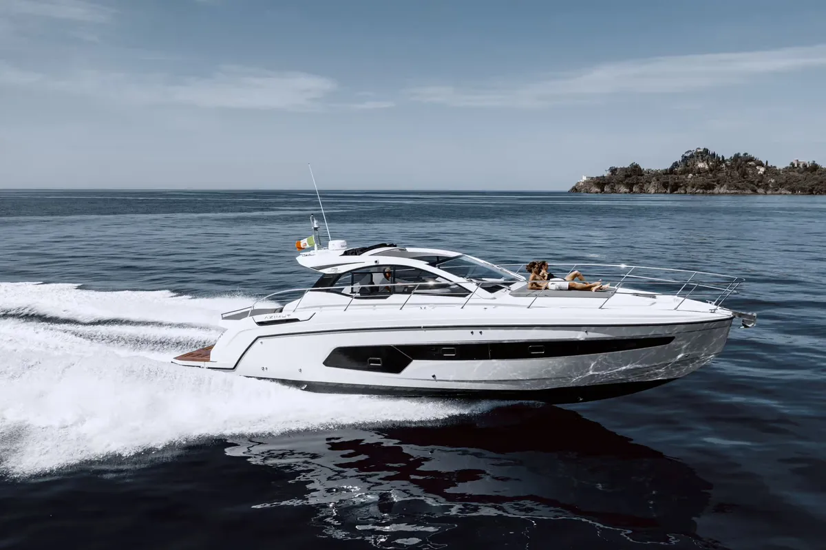 Azimut Atlantis 45: Bootsausflüge