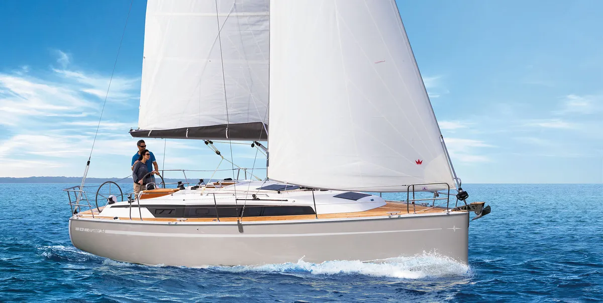 Bavaria CRUISER 34: Segelboot auf See