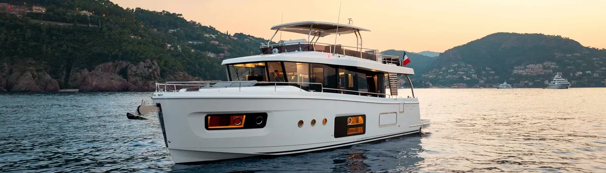 Beneteau Swift Trawler 54: Yacht at sea off the coast