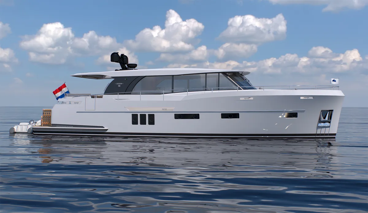 Boarncruiser 58 Ocean Coupe: Kreuzfahrt mit einer Motoryacht auf dem Meer