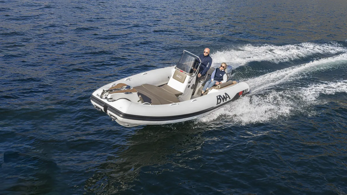 BWA Nautica GTO 218: Eine Fahrt mit dem Schlauchboot auf dem Meer