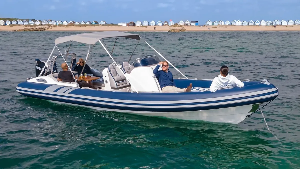 Cobra RIBs Nautique 8.2: RIB with passengers at sea