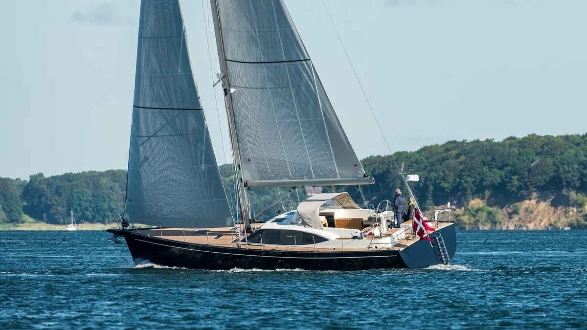 Faurby Yachts 500 DS: Segelboot auf dem Wasser