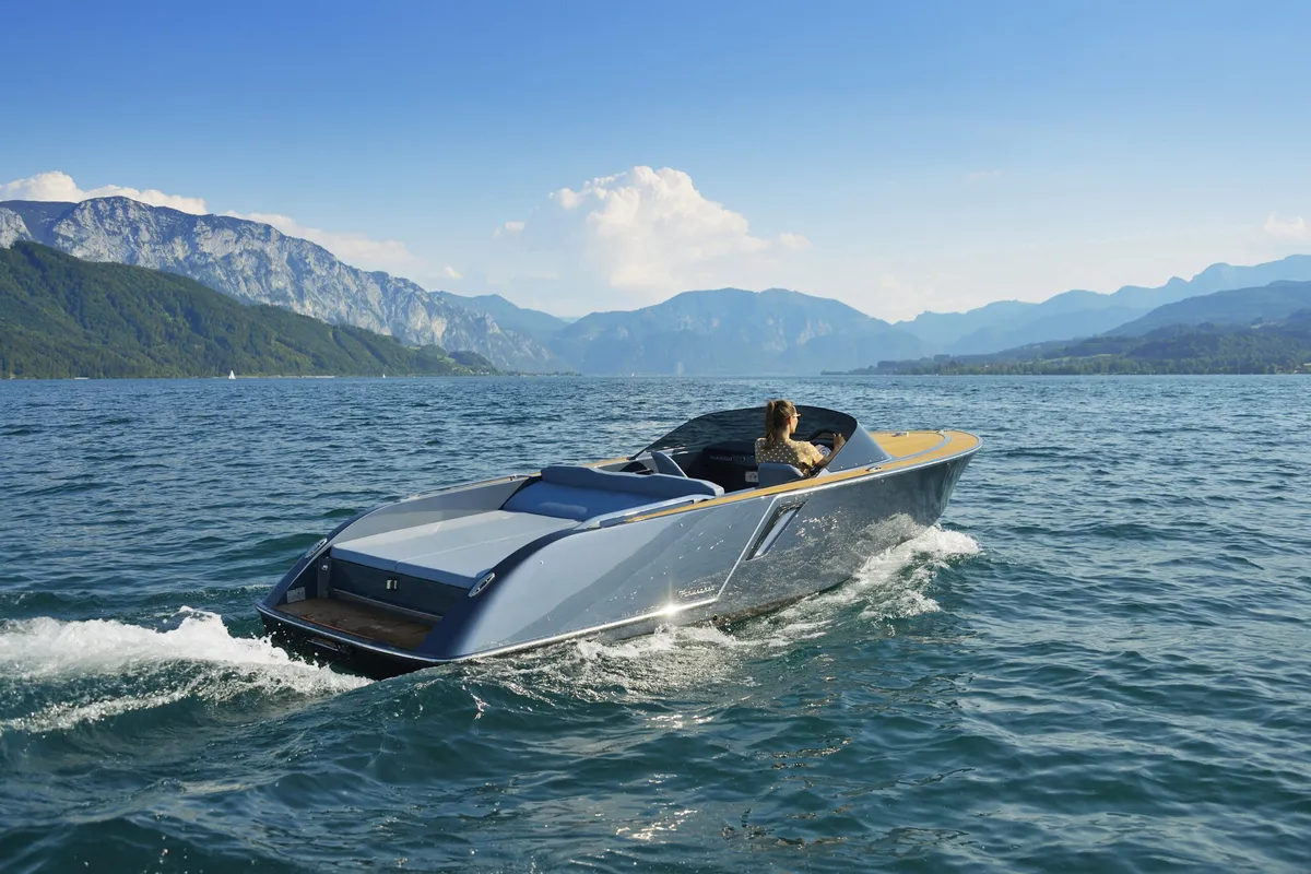 Frauscher 650 Alassio: Eine Fahrt mit dem Schnellboot auf einem See