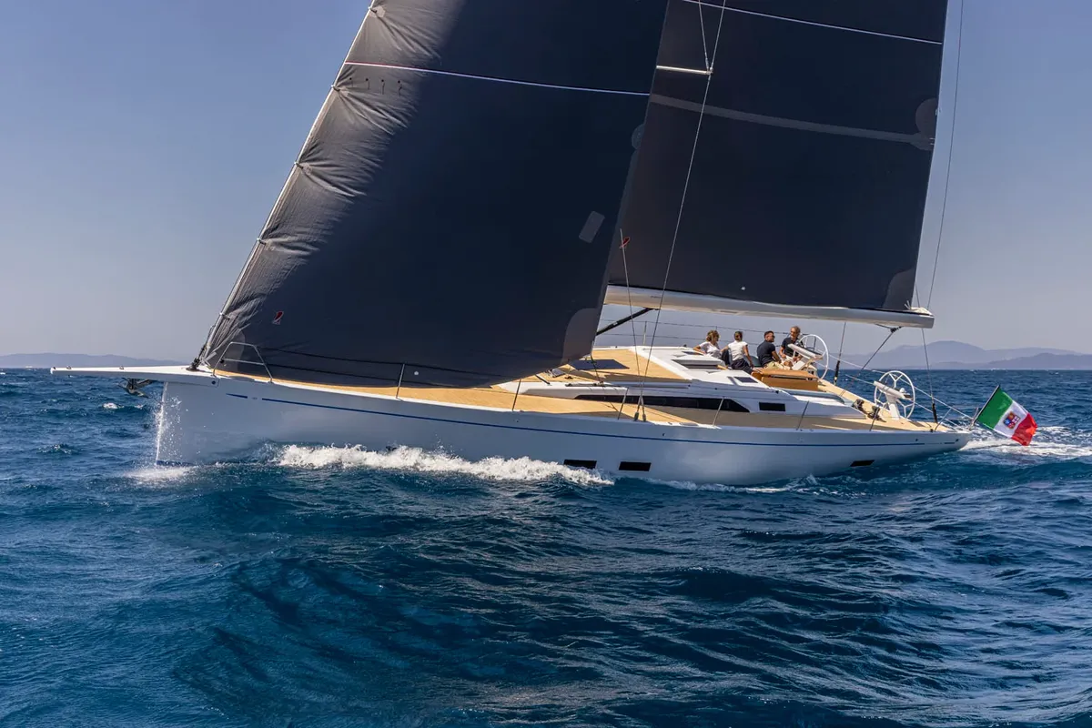 Grand Soleil 52 Performance: Segelboot auf See