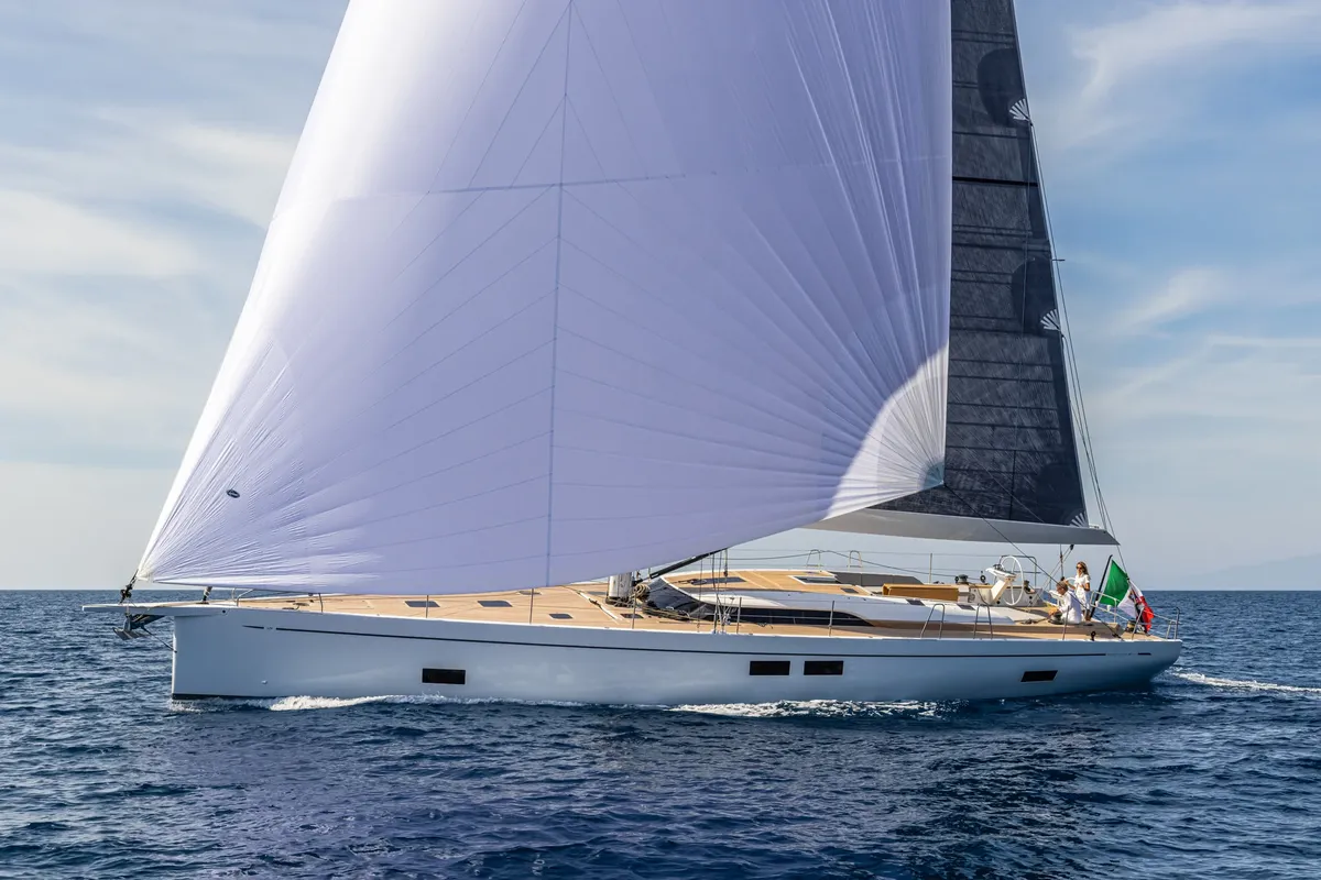 Grand Soleil Plus 65 Long Cruise: Sailing boat with a large spinnaker at sea