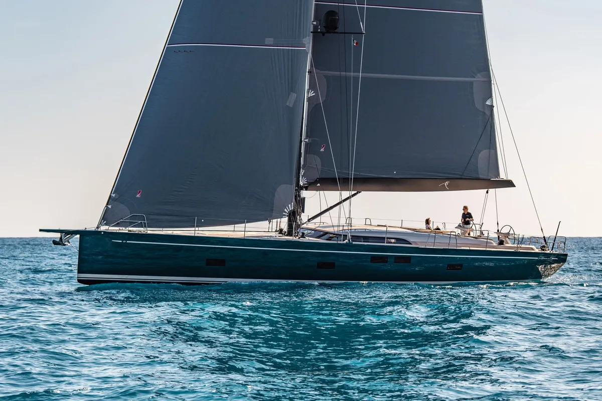Grand Soleil Plus 72 Long Cruise: Sailing boat at sea