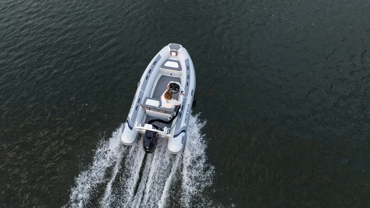 Highfield Boats Classic 400: Rubber boat cruising on water