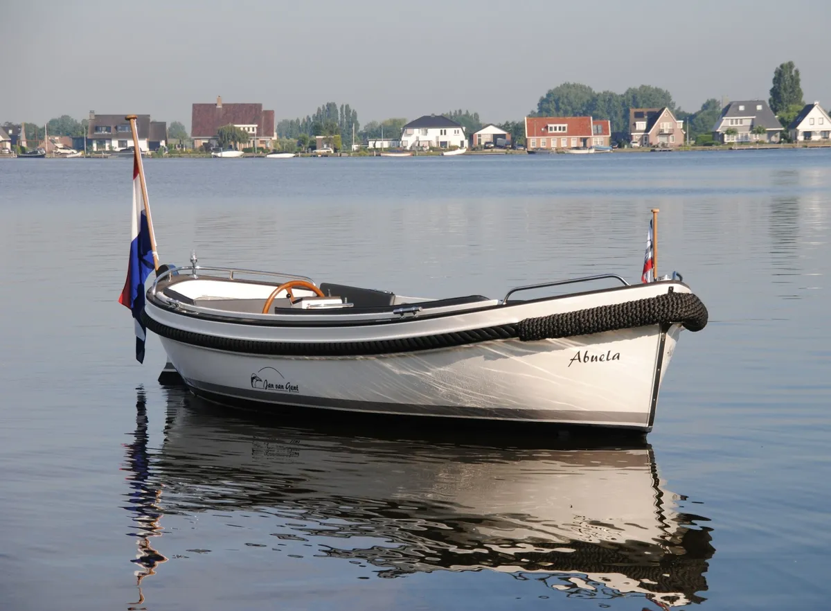 Jan van Gent JVG 6.60 Open: Sloep amarré à l'eau