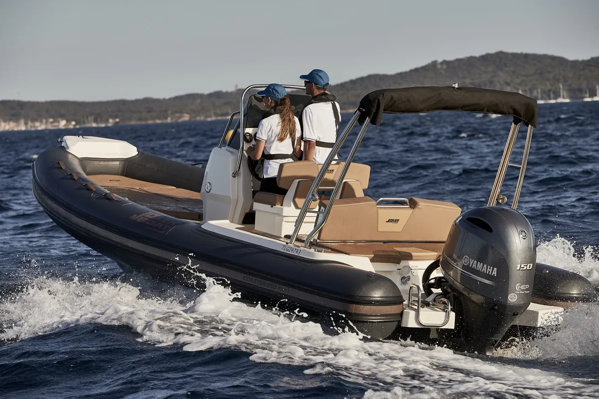 Joker Boat Coaster 650 Plus: Eine Fahrt mit dem Schlauchboot auf dem Meer