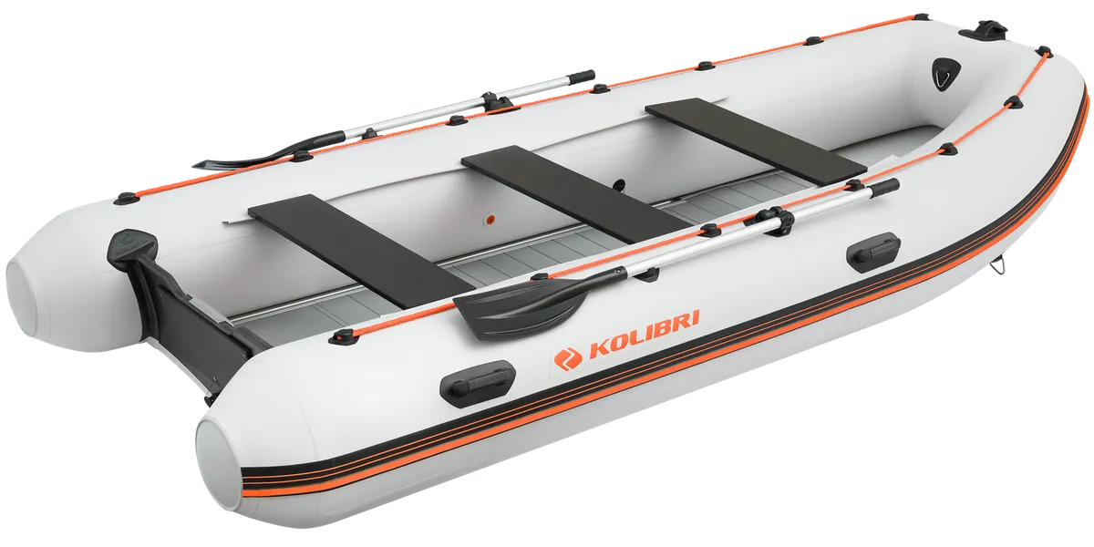 Kolibri KM-400DSL: Inflatable boat with paddles and seats