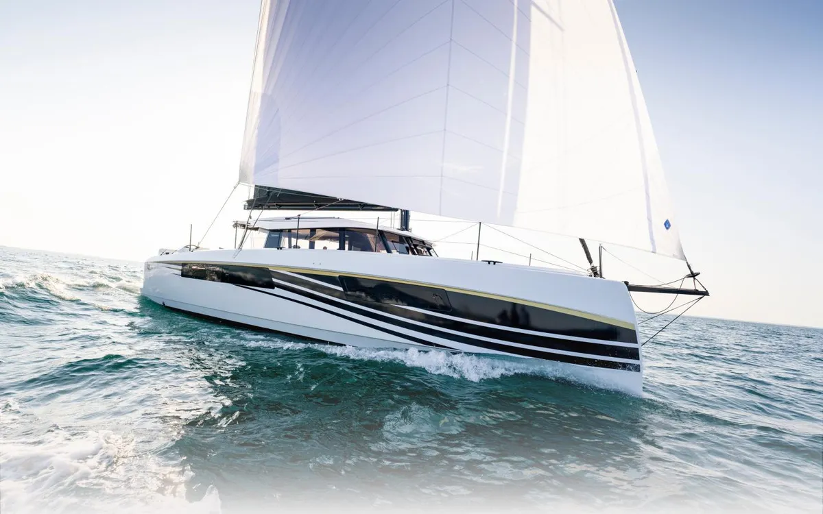 Nautitech Catamarans 41 Type S: Segelboot auf See