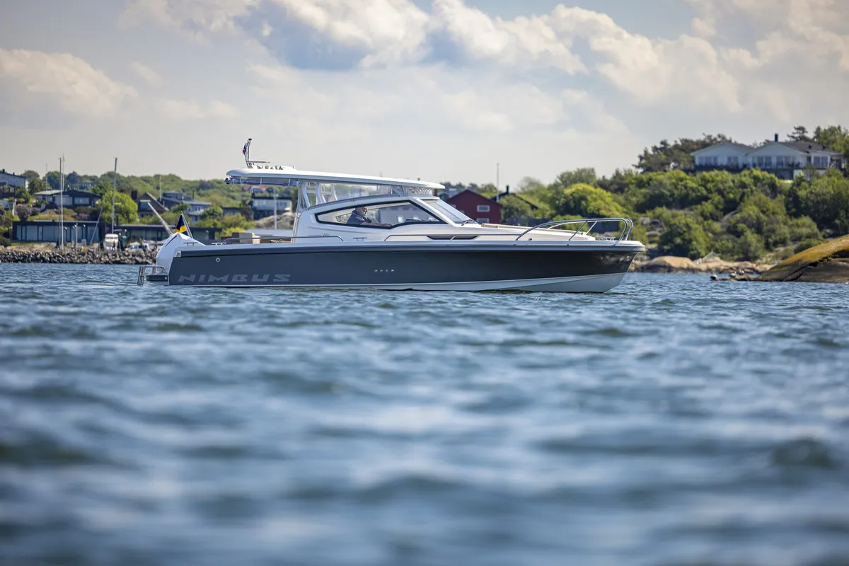 Nimbus Boats Weekender 9 (W9): Promenade en bateau sur l'eau