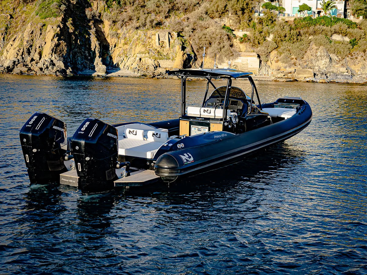 Nuova Jolly Marine Prince 43 CC Dinette: RIB with twin outboard engines