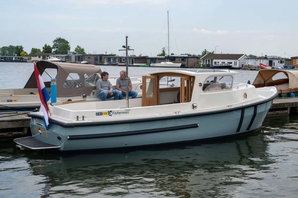 ONJ Motorboten Fisherman 770: Boat moored at a jetty