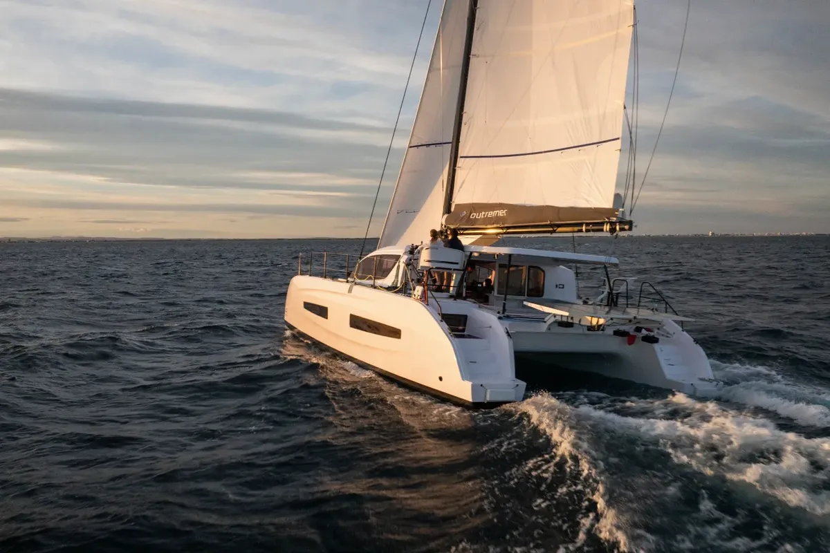Outremer Catamarans 48: Katamaransegeln auf dem Meer