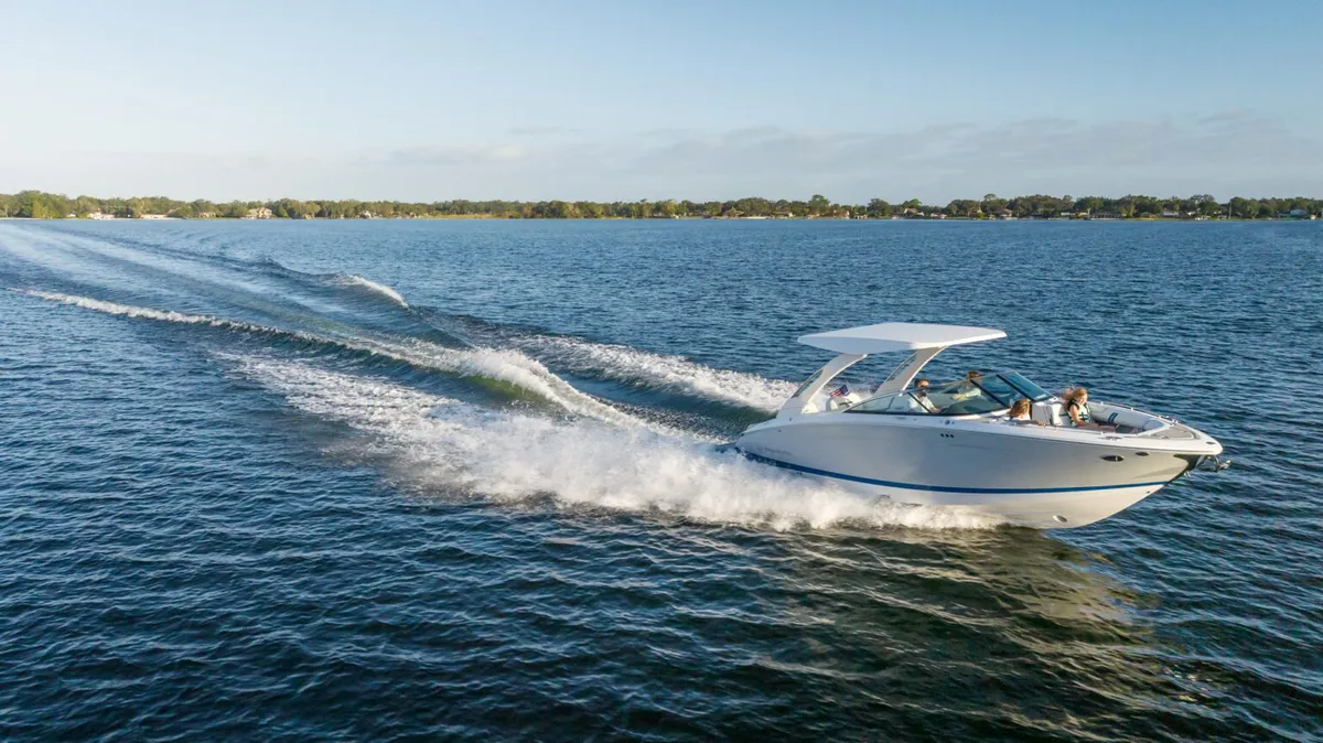 Regal LS9: Vue latérale en navigation