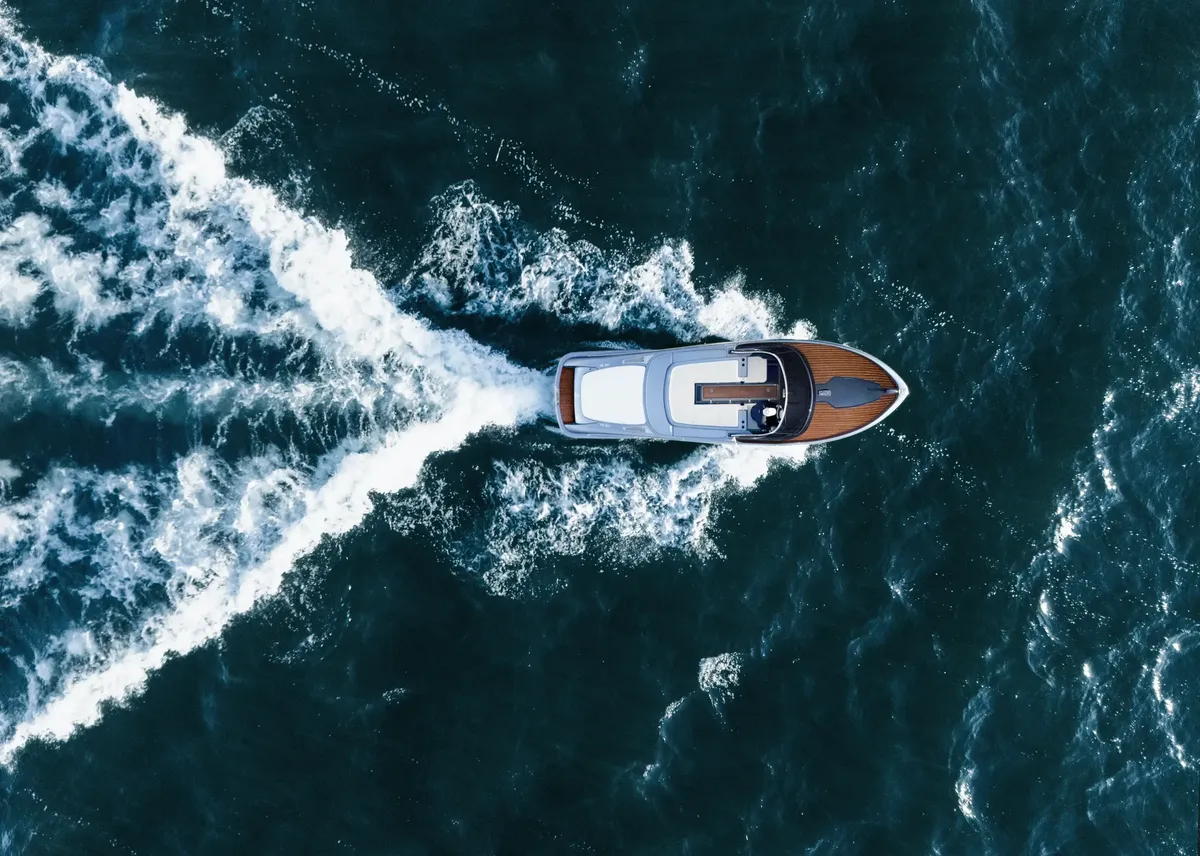 Riva El-Iseo: Bootsfahrt auf dem Meer