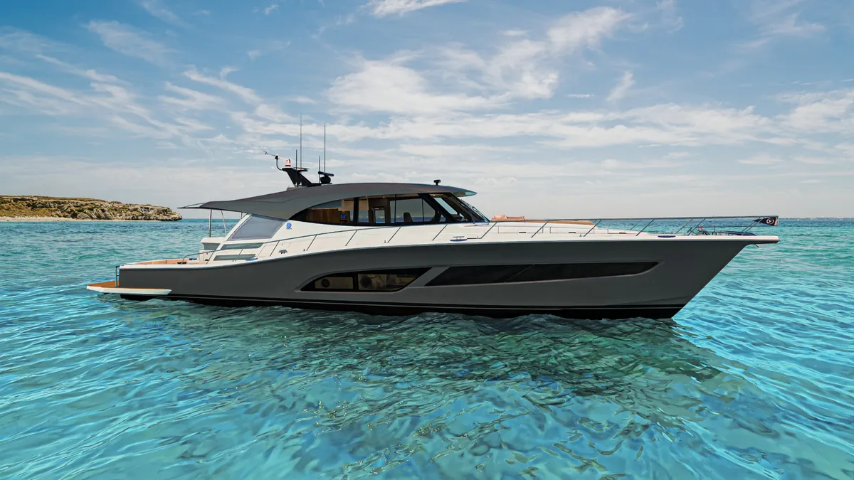 Riviera 735 SUV: Rendering der Seitenansicht vor Anker