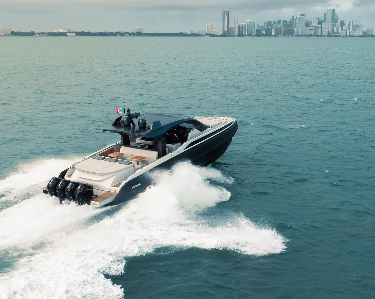 Sacs Marine Rebel 55: Boat cruising against a skyline