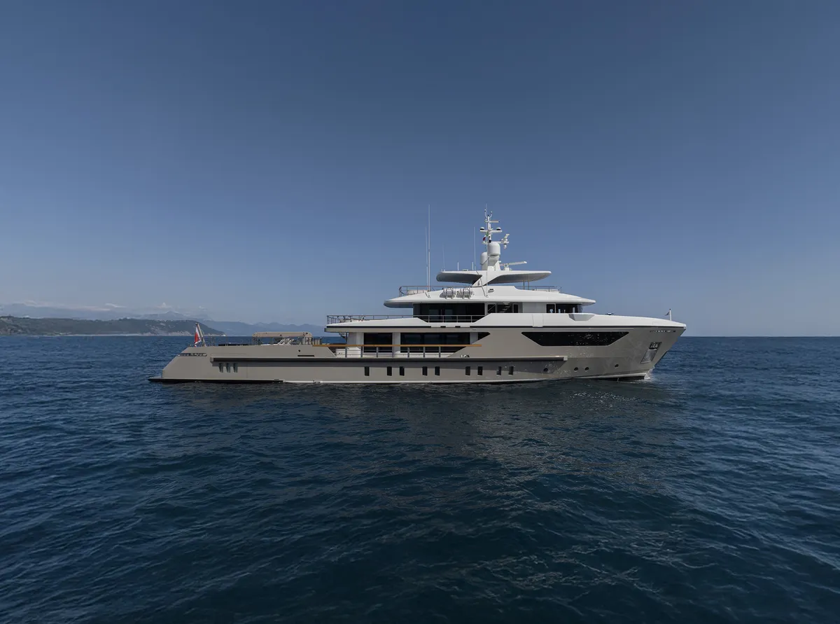 Sanlorenzo 500EXP: Kreuzfahrt mit einer Motoryacht auf dem Meer