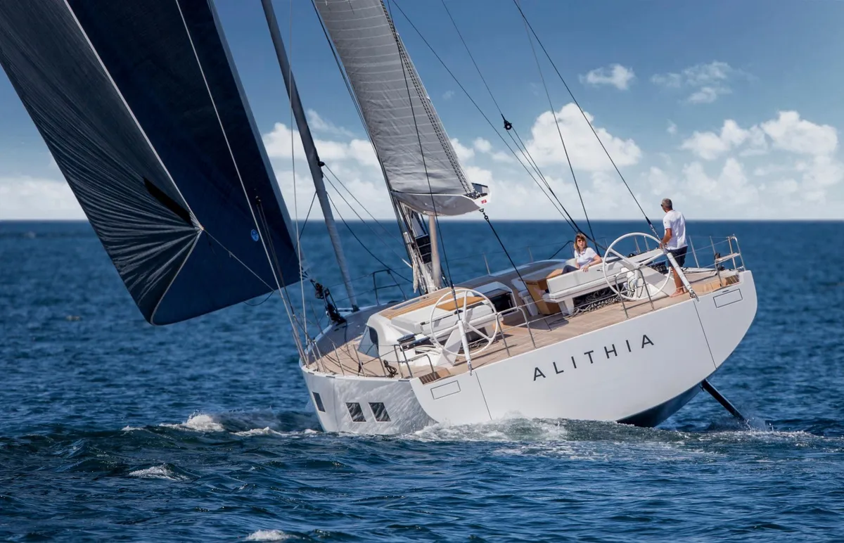 Solaris Yachts 80RS: Sailing boat at sea