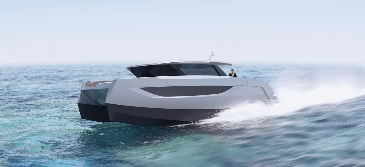 Sunreef Yachts 44 Ultima: Boat cruising at sea