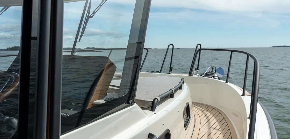 Targa 37: Pont d'un bateau en mer