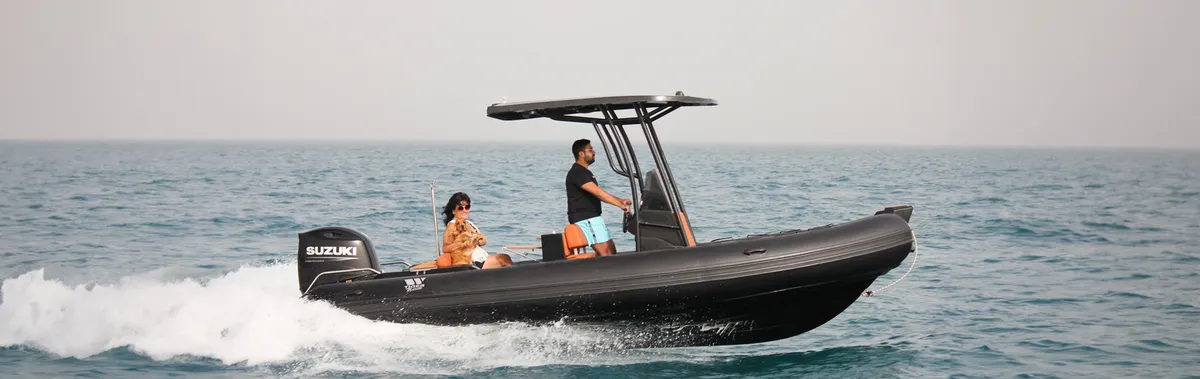 Tiger Marine 620 ProLine: Speedboat cruising at sea