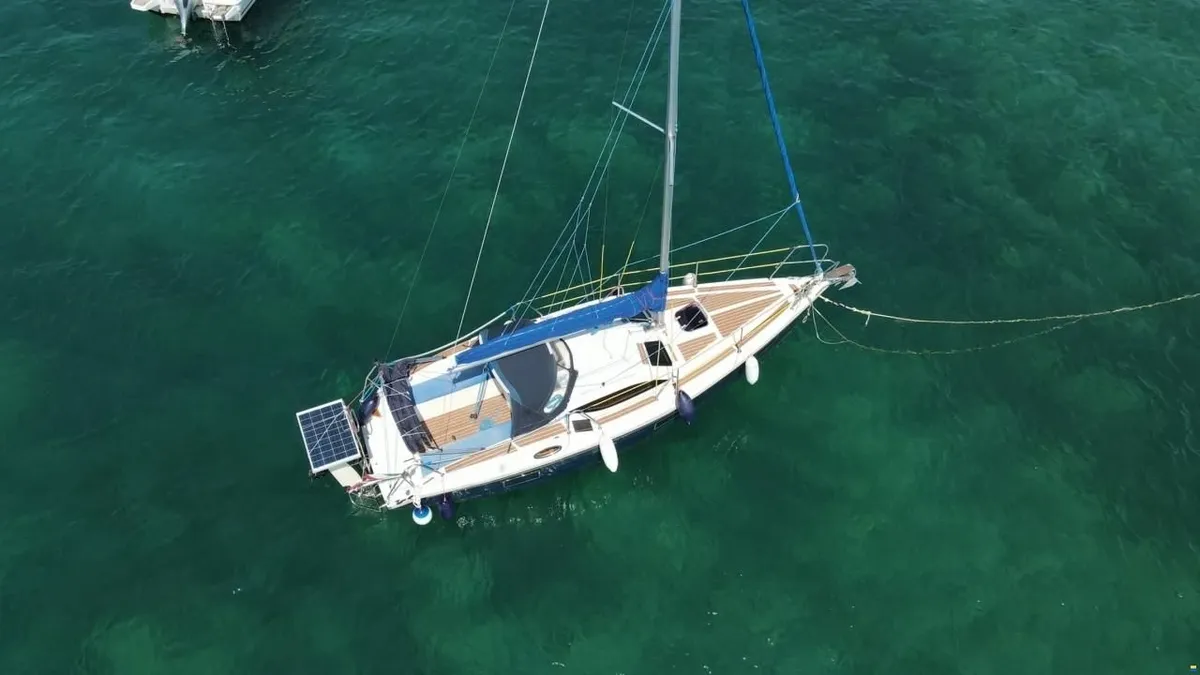 Viko Yachts 27 DS: Sailing boat photographed from above