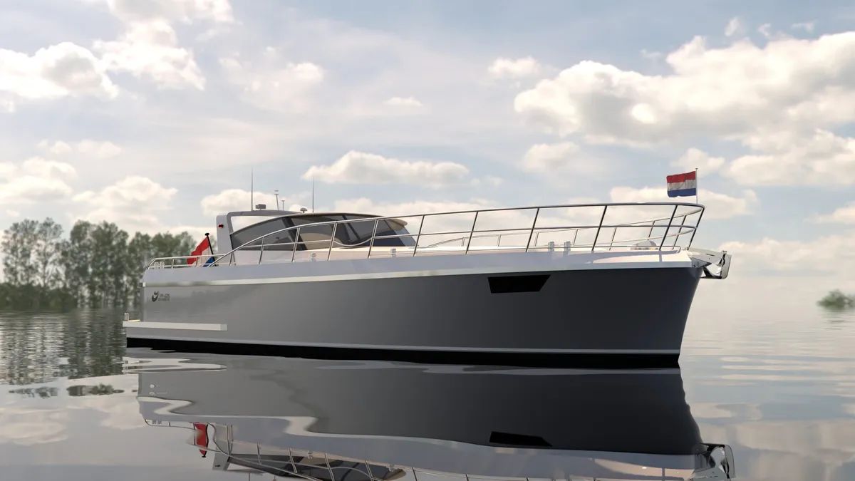 Vri-Jon Yachts Contessa 42 Cabrio: Boat on calm water