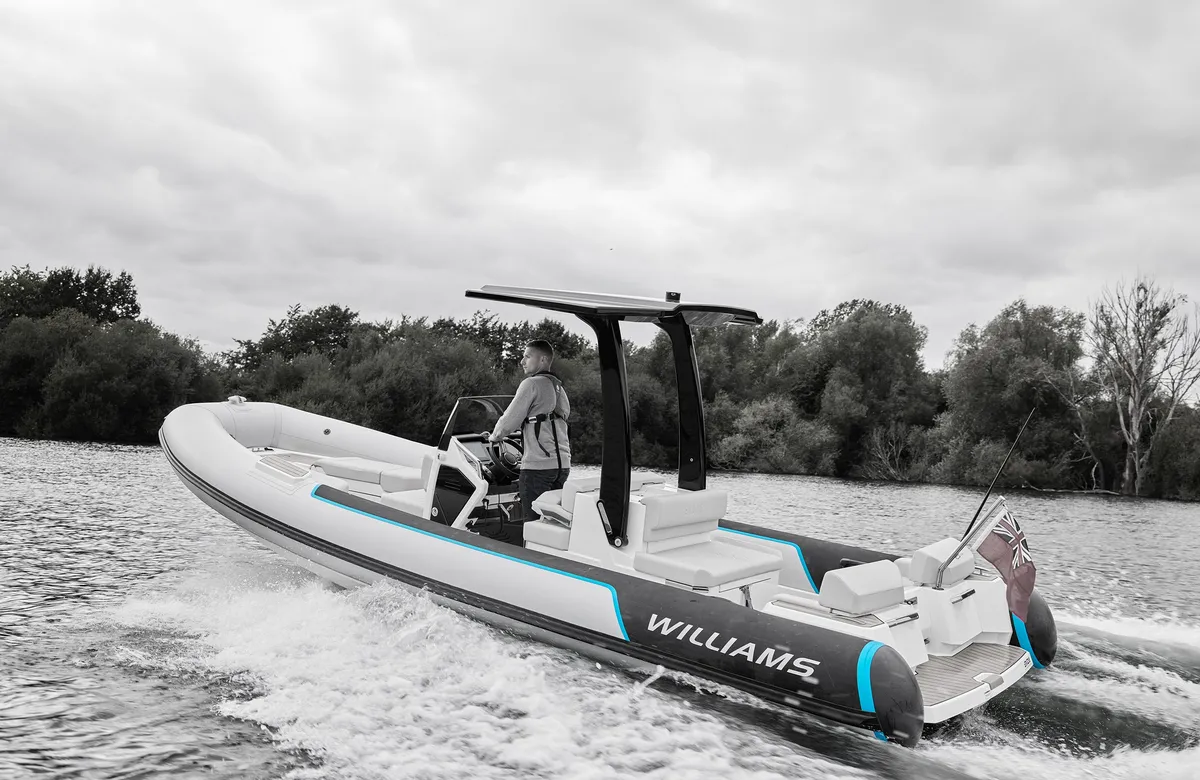 Williams Jet Tenders Electric EvoJet 70e: Boat cruising on a river
