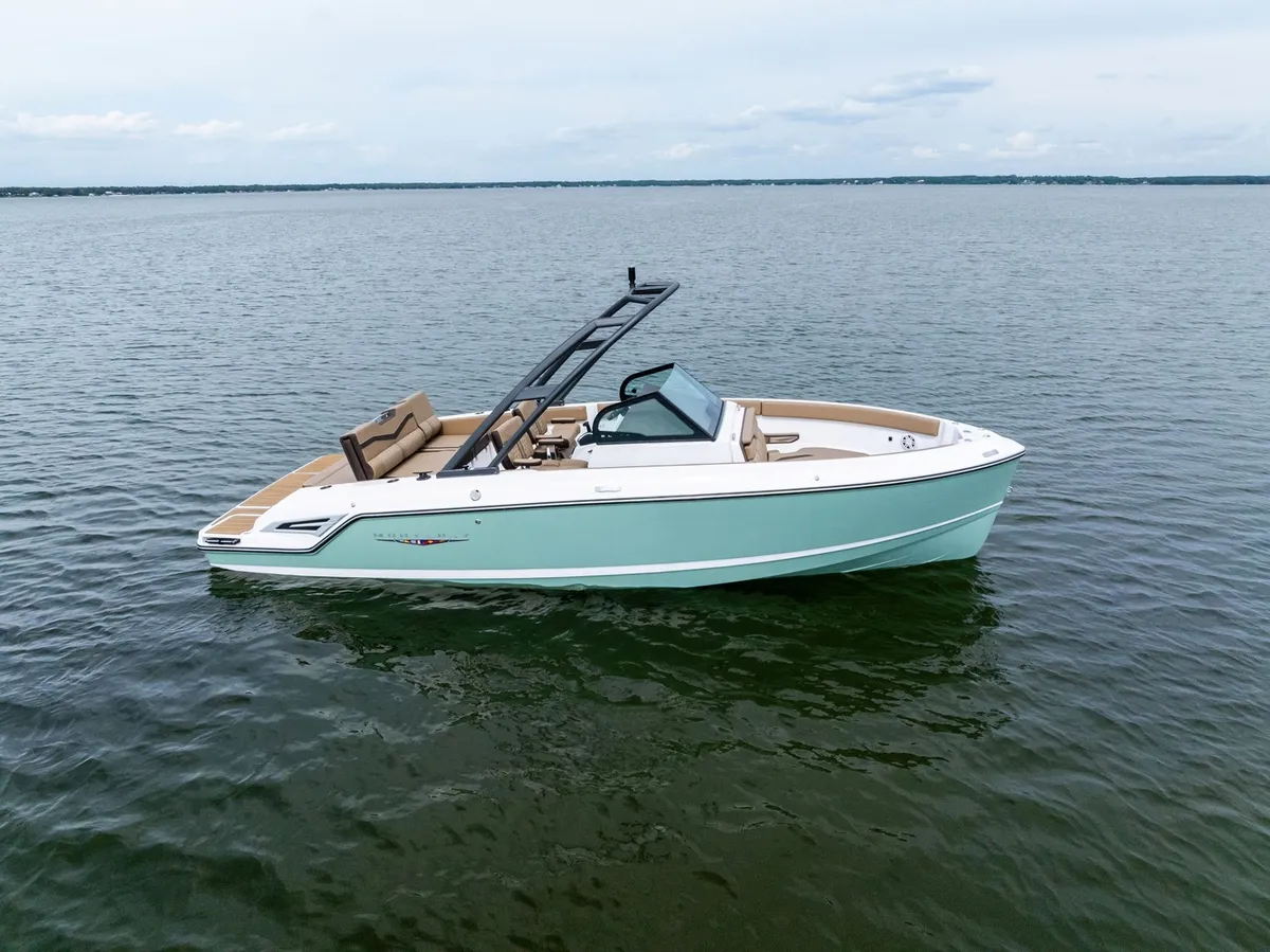 Monterey Elite 23 SD: Monterey Elite 23 SD