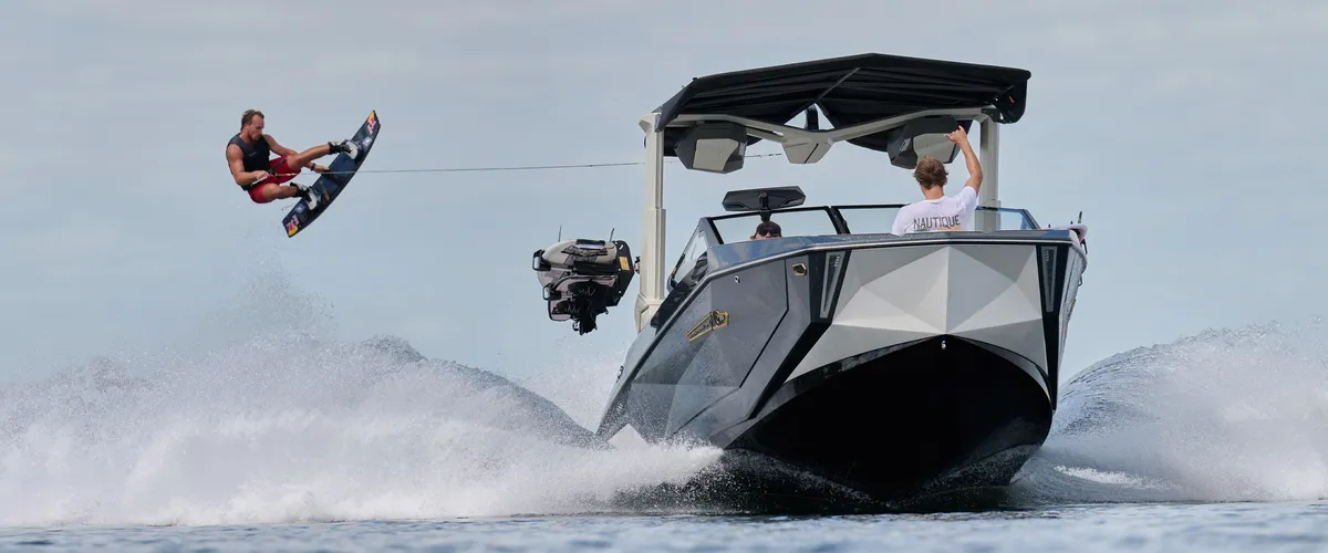 Nautique Super Air Nautique G23: Nautique Super Air Nautique G23